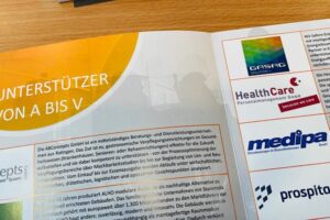 Auszug aus dem Tagungsprogamm der VKD Management Tagung Iserlohn. Die Seite zeigt, dass die Personalberatung HCPM Sponsor ist.